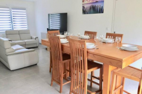 MAISON NEUVE POUR VACANCES EN FAMILLE(6 personnes)